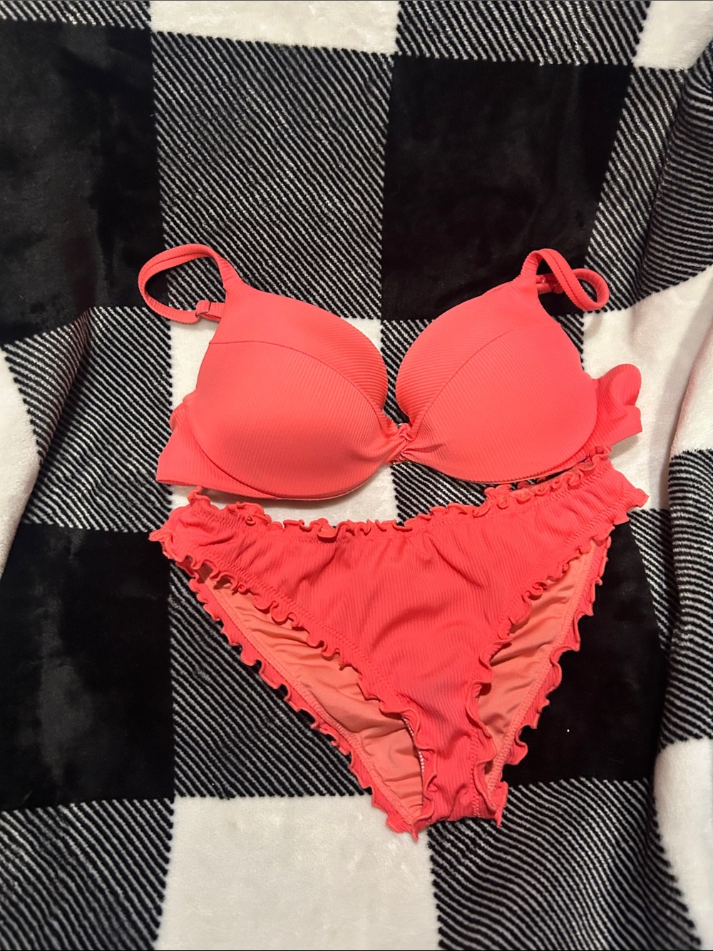 LIKE NEW - Victoria's Secret Coral Pink Ruffled Bikini Set